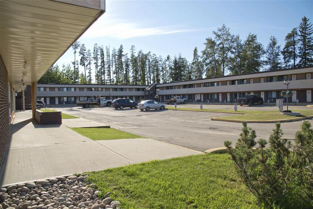 Canadas Best Value Inn Whitecourt Buitenkant foto