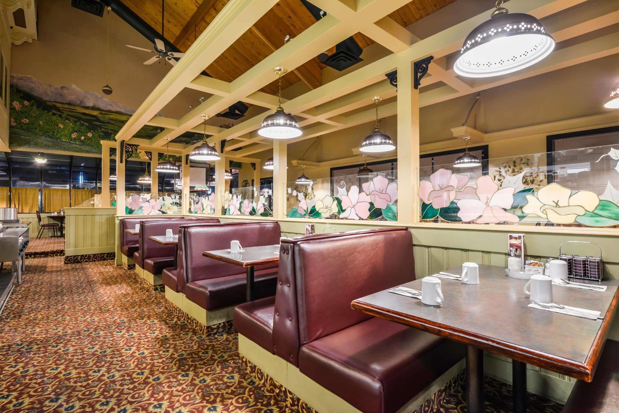 Canadas Best Value Inn Whitecourt Buitenkant foto